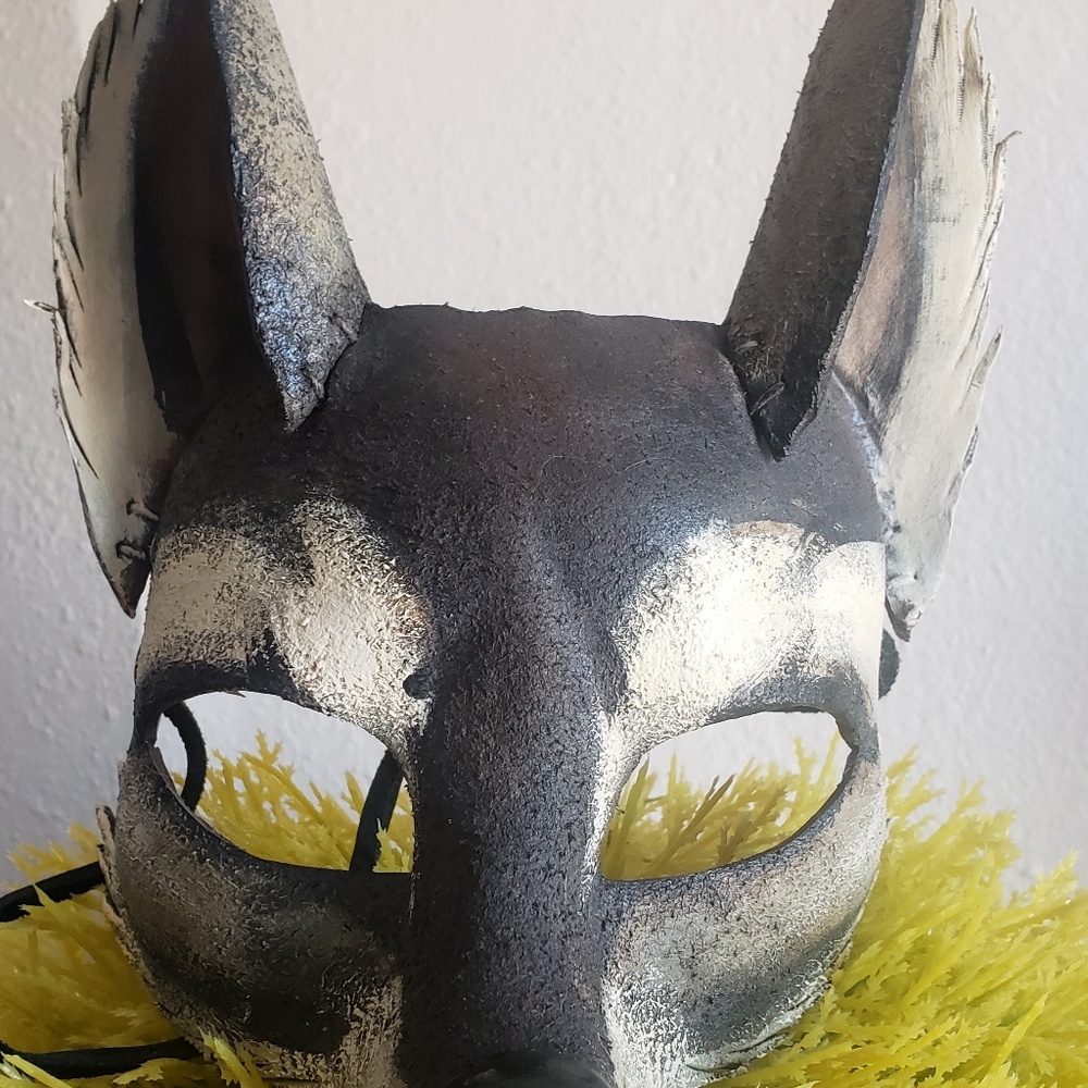 Mask - Picture 8 of 10